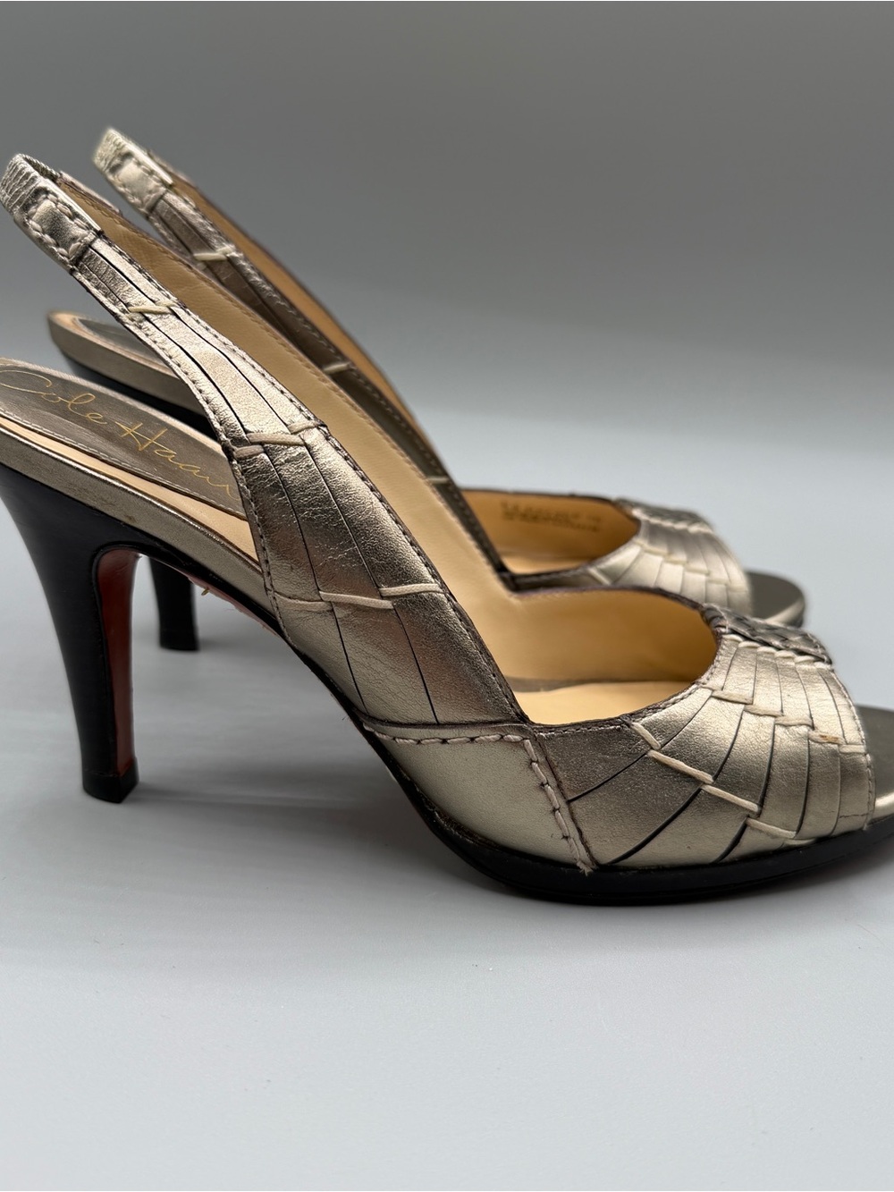 Cole Haan Size 7B Gold Metallic Leather Slingback Peep Toe High heel Sandals EUC